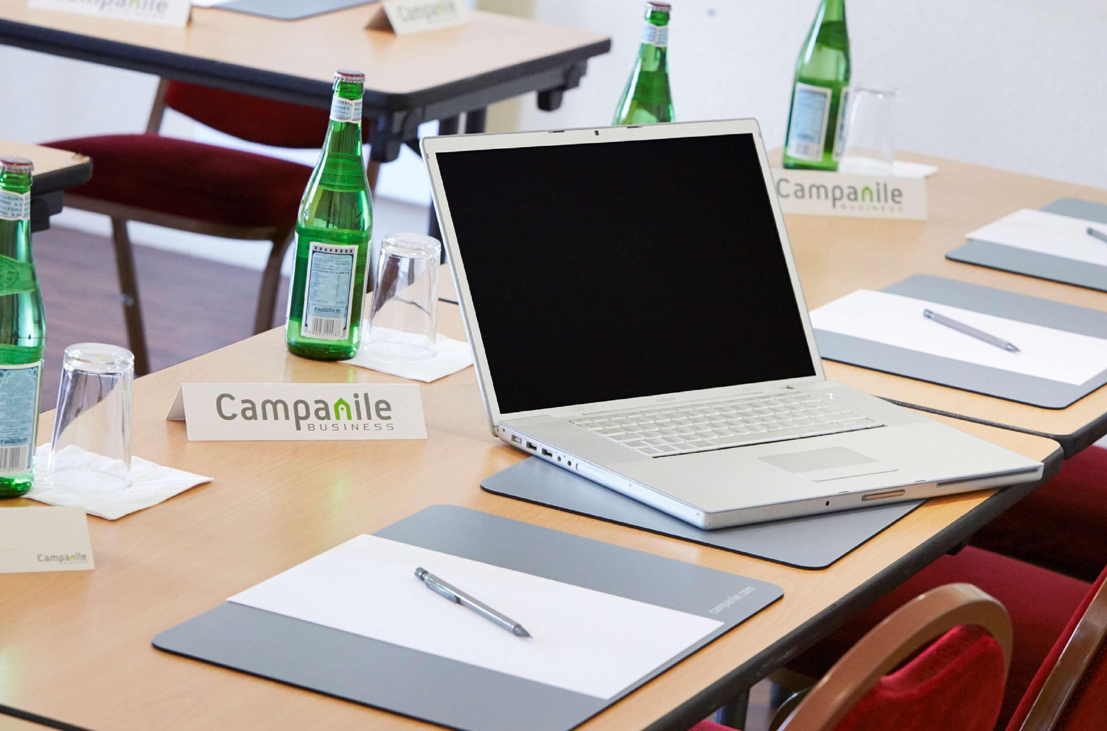 Campanile Versailles Buc Buc  Luaran gambar